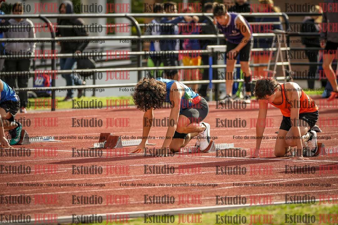 Fotos de los 100 m llanos de varones