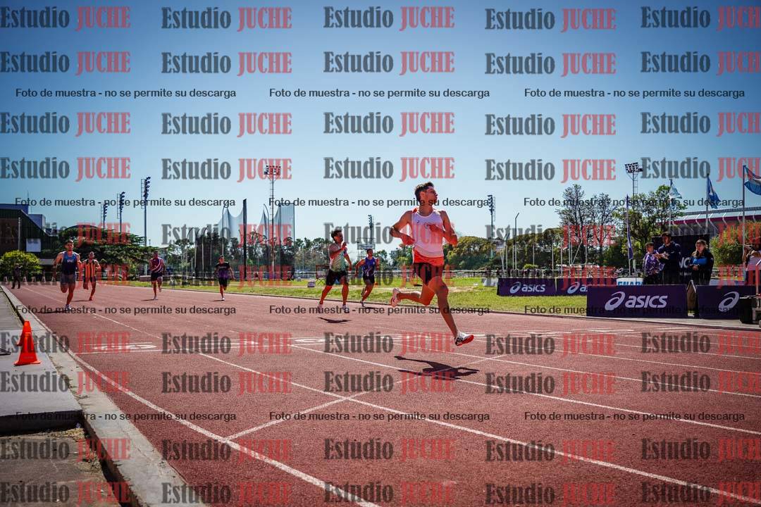 Fotos de los 200 m llanos de varones