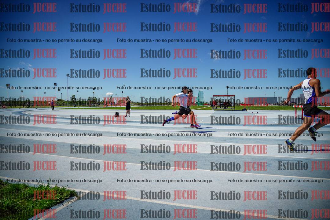 Fotos de los 200 m llanos de varones