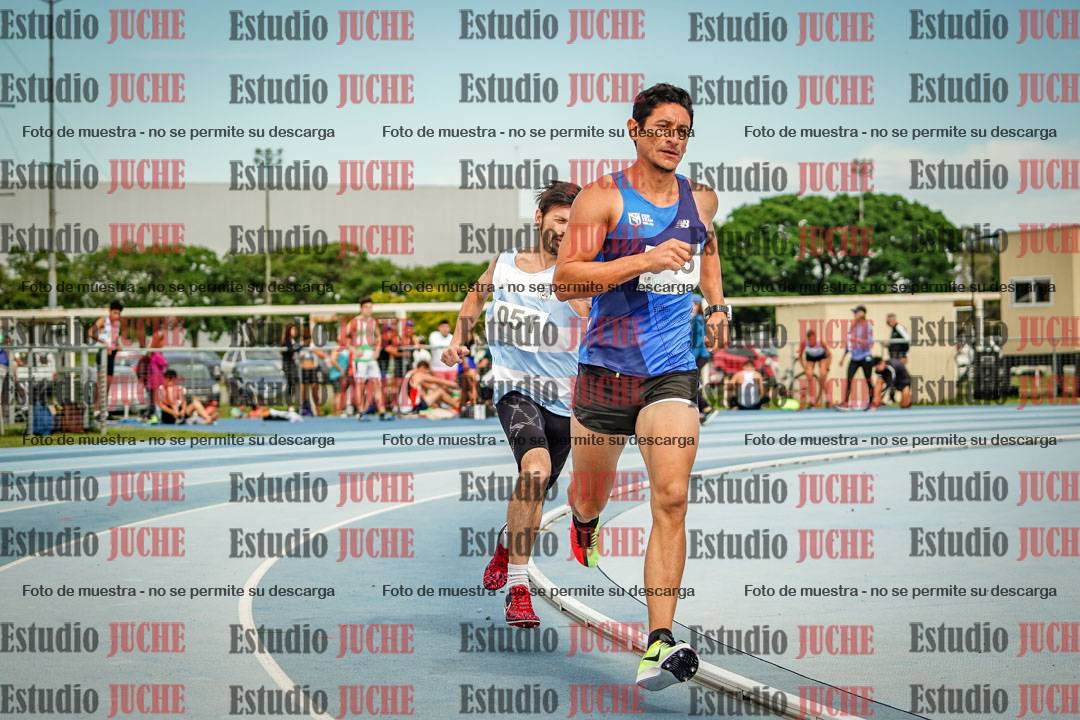 Fotos de los 1000 m llanos de varones