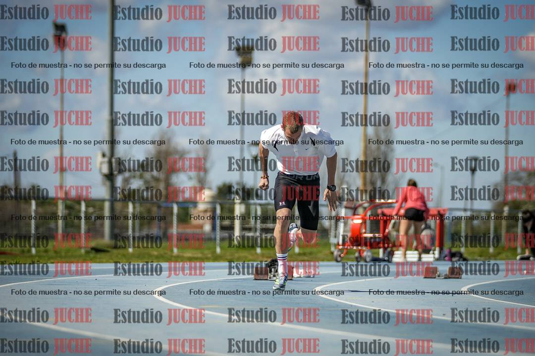 Fotos de los 200 m llanos de varones