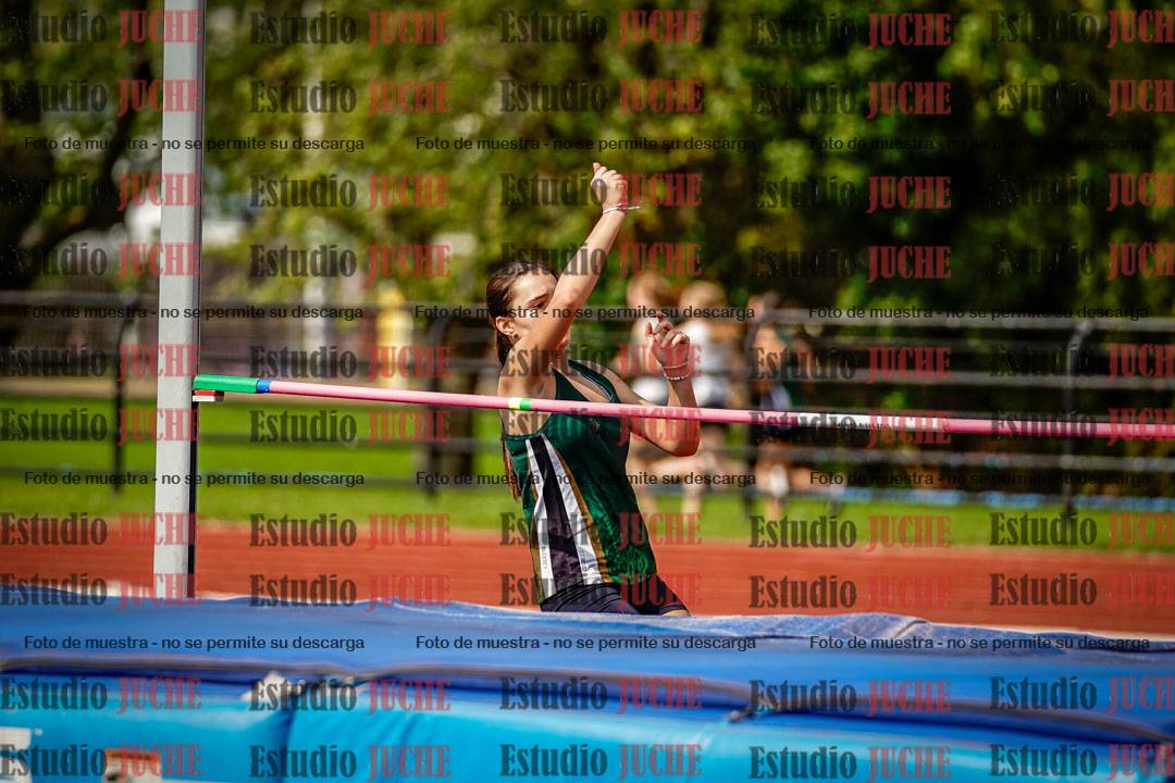 Fotos del salto en alto de mujeres - hexatlón 2