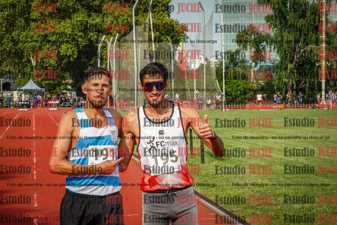 Fotos de los 3000 m llanos de varones