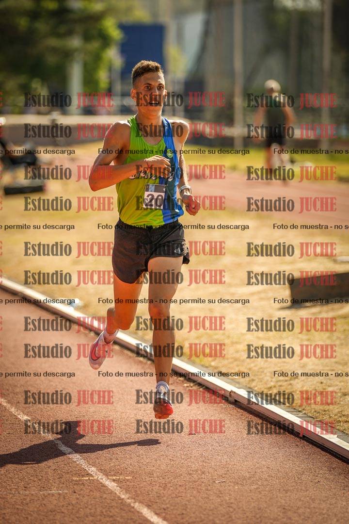 Fotos de los 3000 m llanos de varones