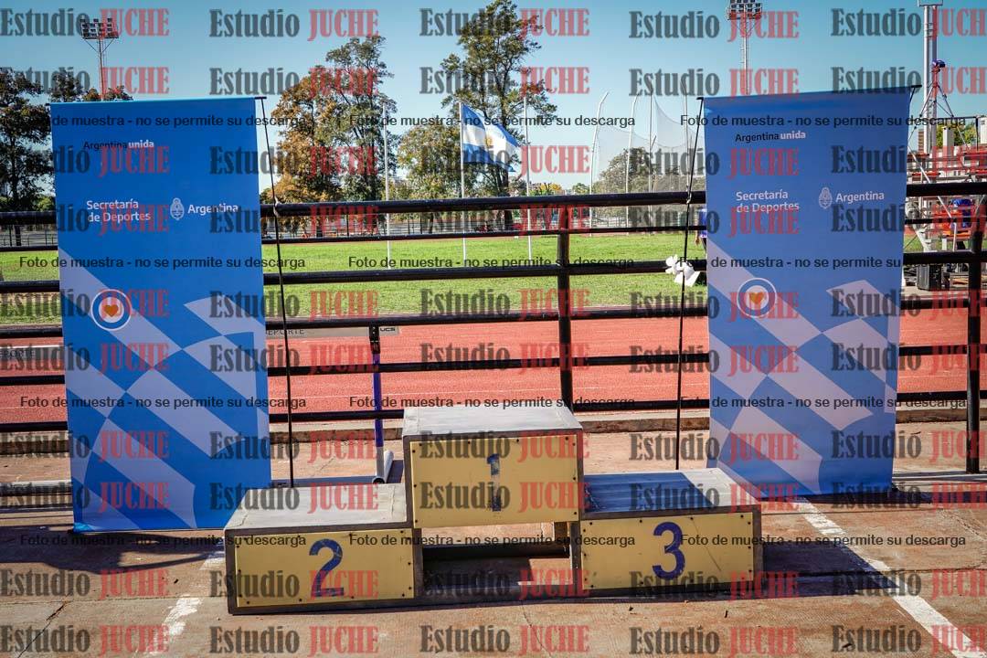 Fotos de algunos podios y extras del torneo