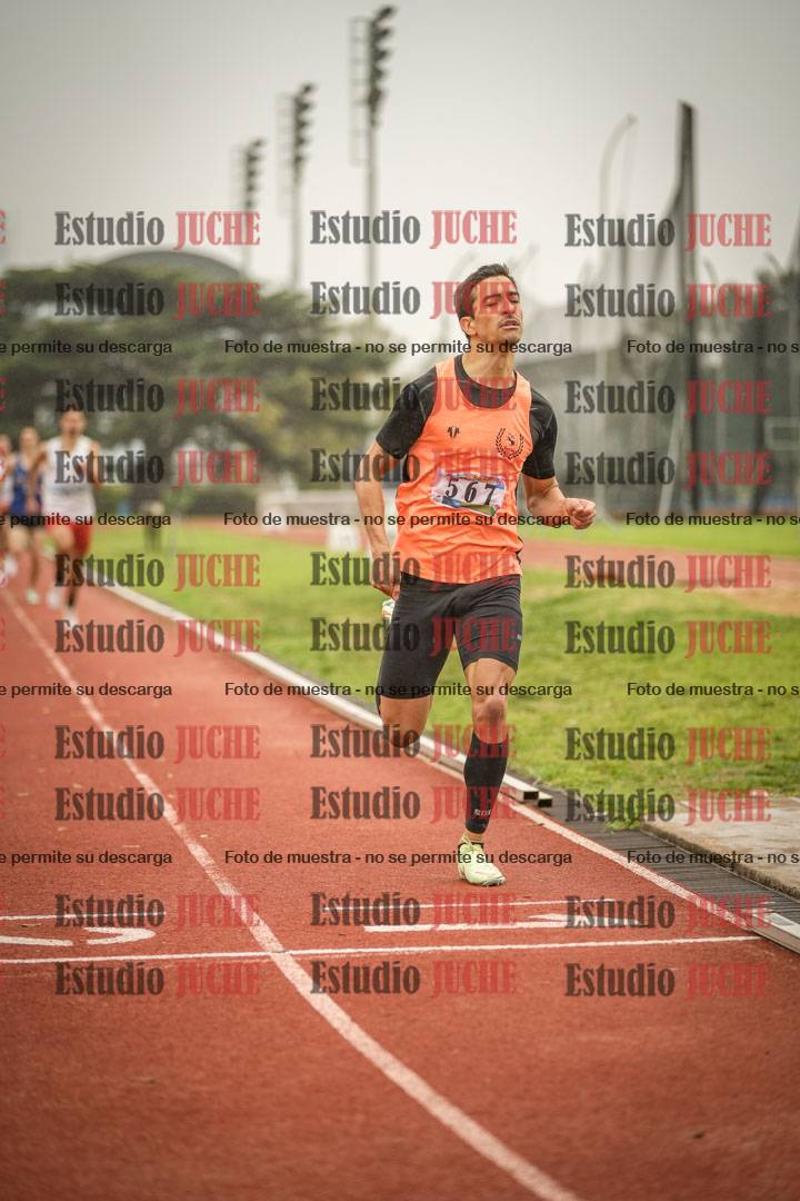 Fotos de los 800 m llanos de varones