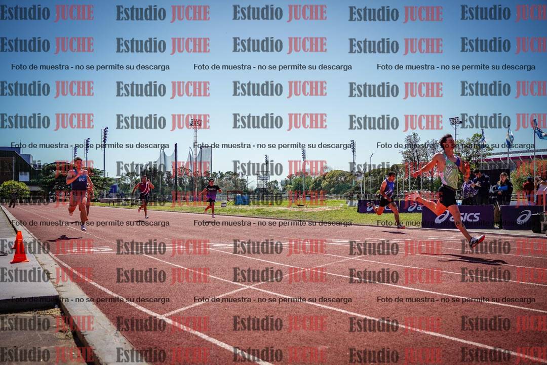 Fotos de los 200 m llanos de varones