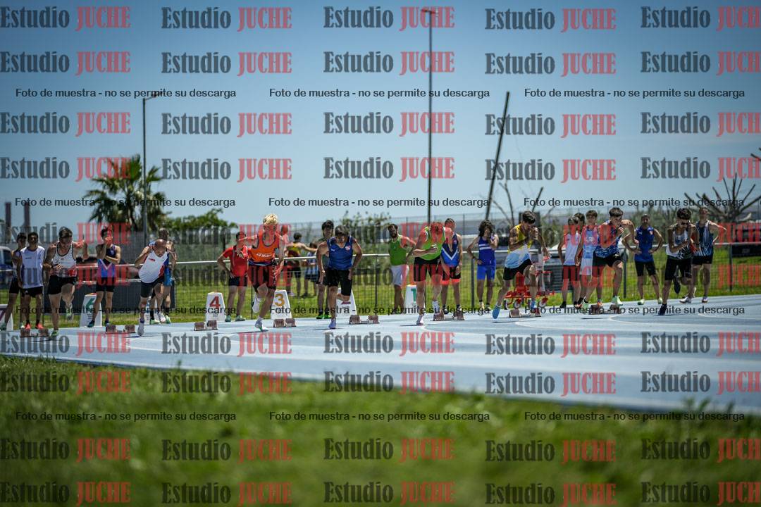 Fotos de los 100 m llanos de varones