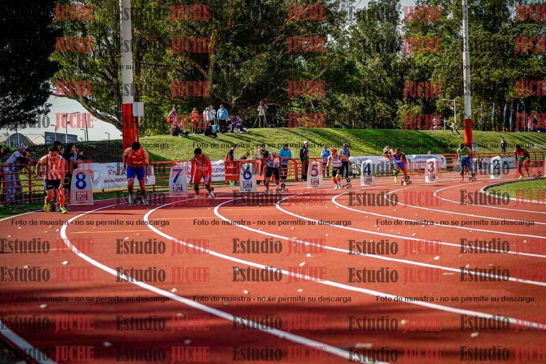 Fotos de los 200 m llanos de varones