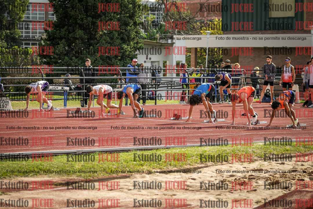 Fotos de los 100 m llanos de varones