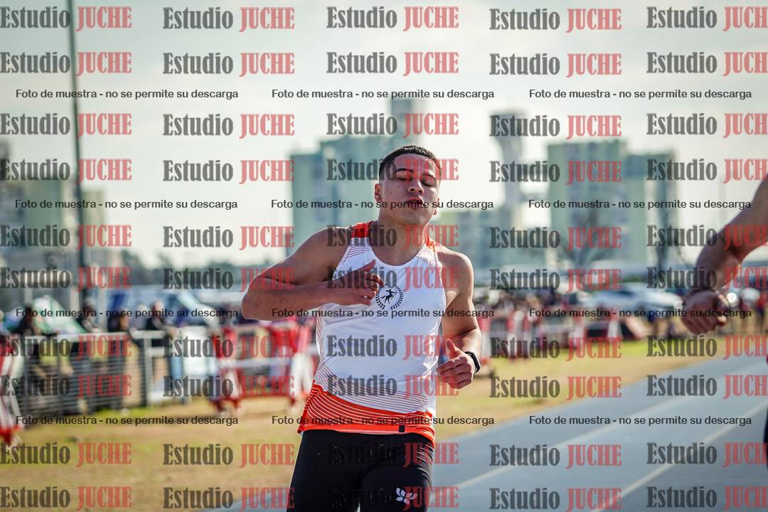 Fotos de los 100 m llanos de varones