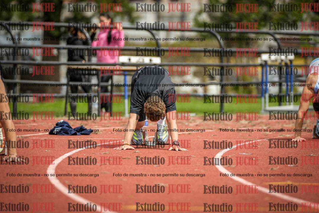 Fotos de los 200 m llanos de varones