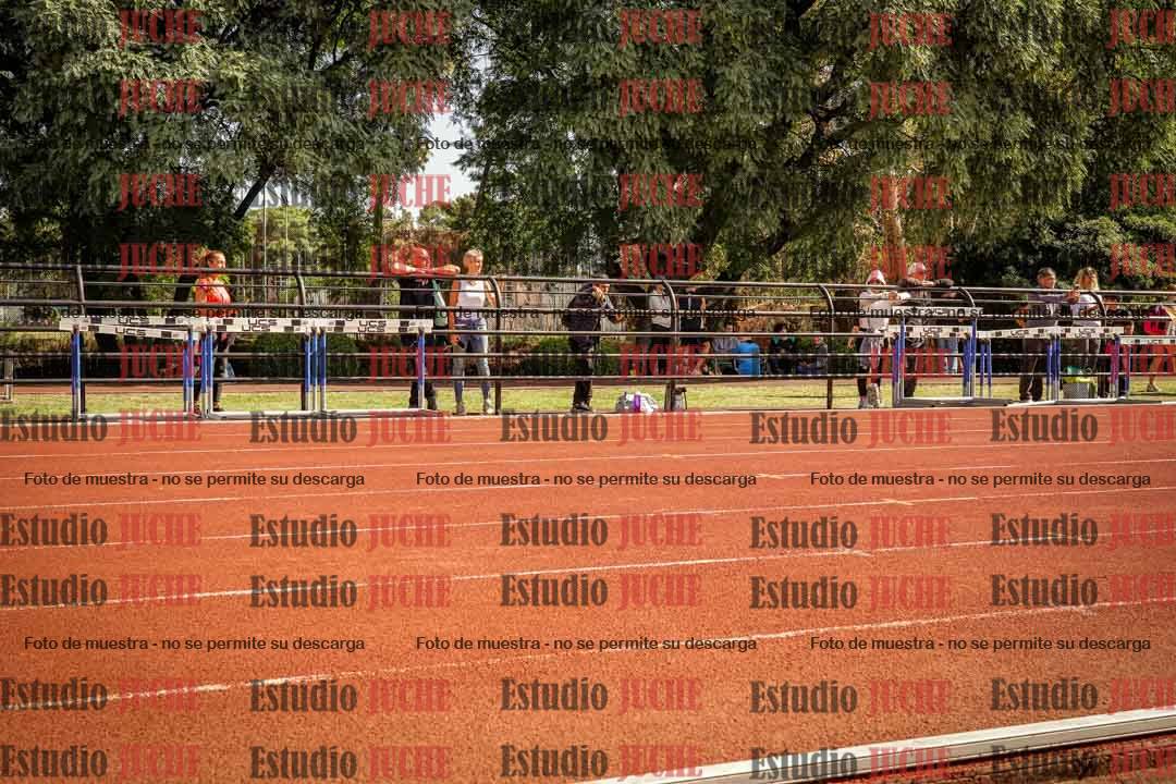 Fotos de los 100 m llanos de varones