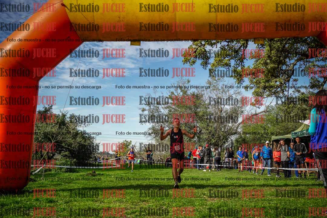 Fotos de la llegada del cross de 4000 m - varones