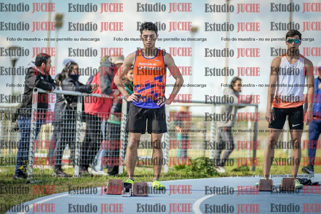 Fotos de los 200 m llanos de varones