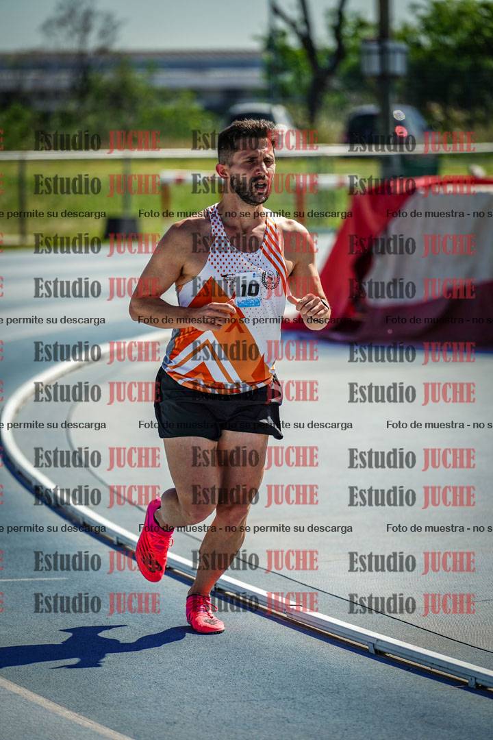 Fotos de los 5000 m de mujeres y varones - serie 2