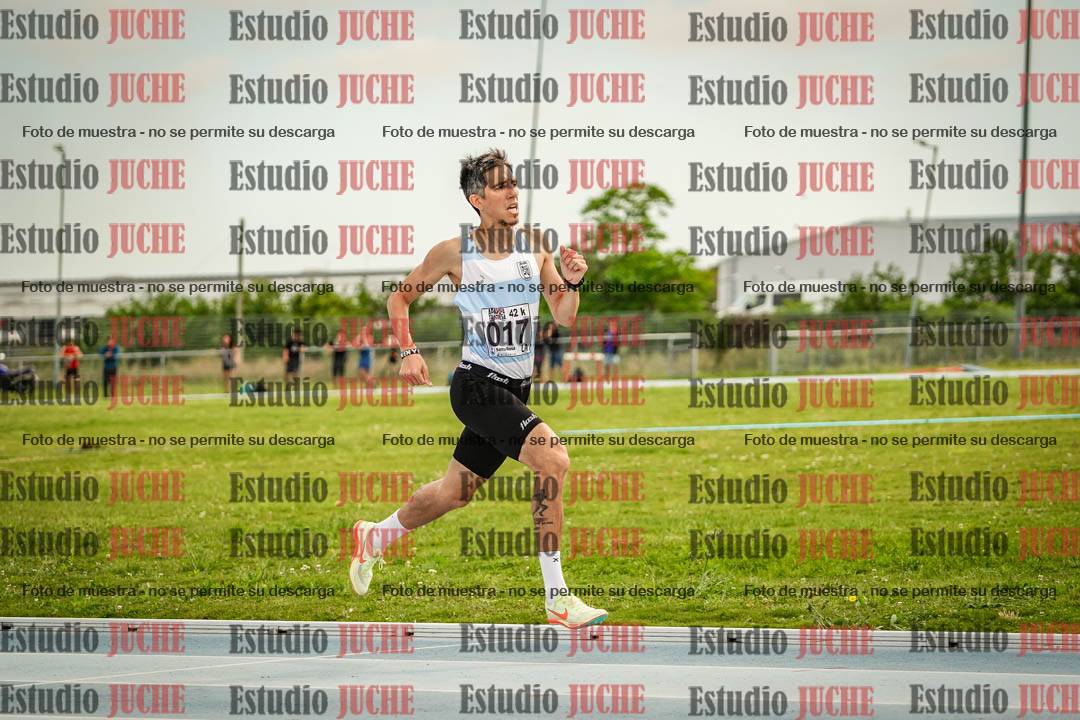Fotos de los 1000 m llanos de varones