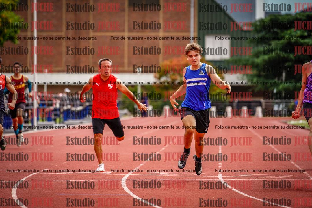 Fotos de los 200 m llanos de varones