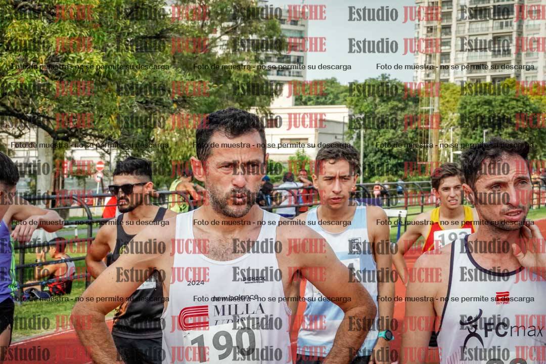 Fotos de los 3000 m llanos de varones