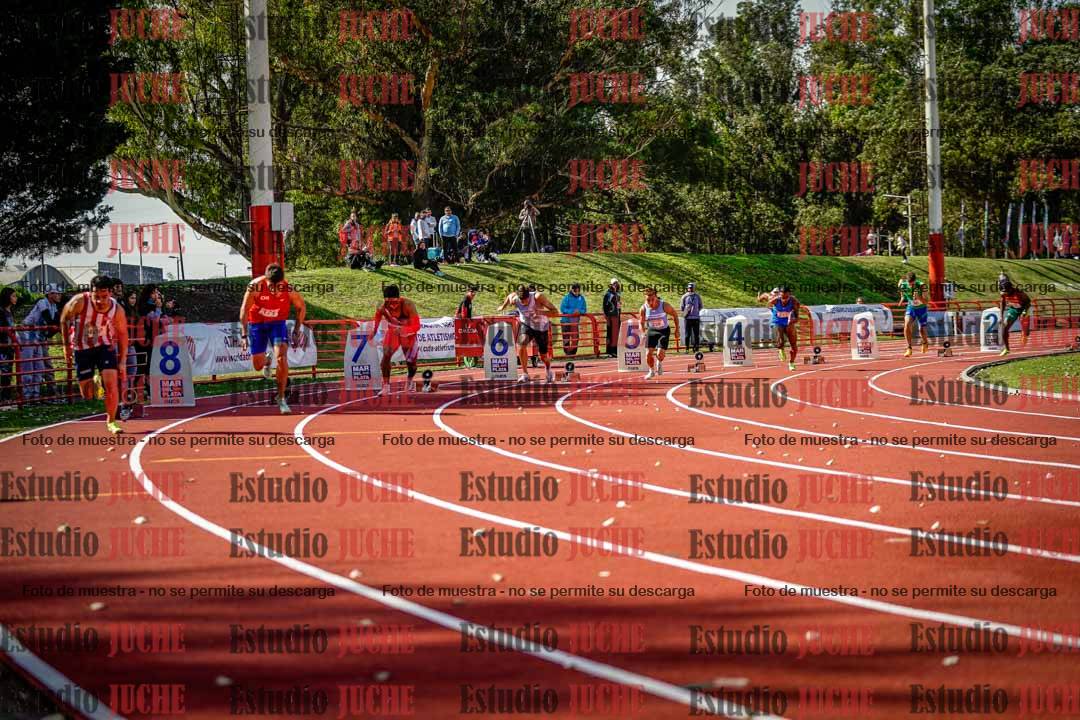 Fotos de los 200 m llanos de varones