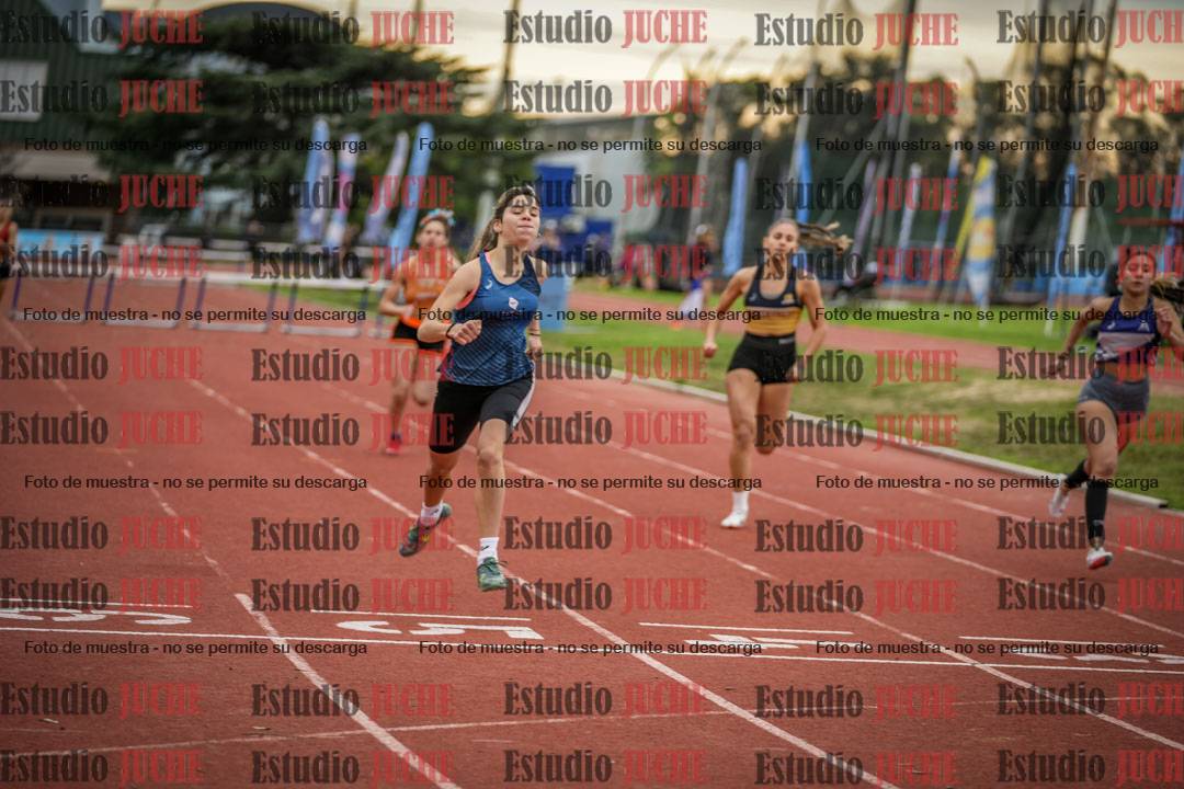 Fotos de los 400 m con vallas de mujeres