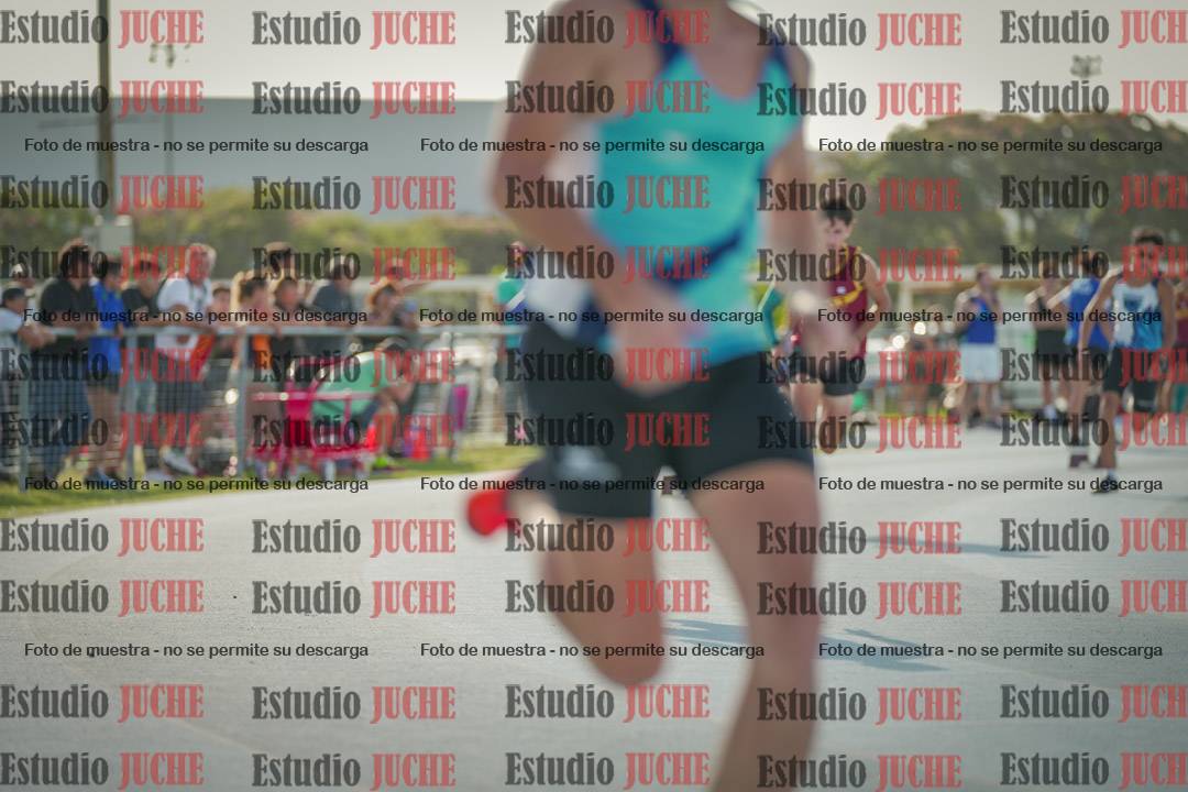 Fotos de los 400 m llanos de varones