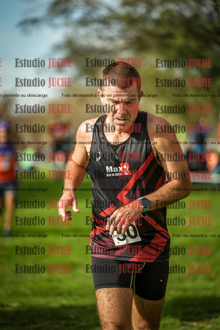 Fotos de la llegada del cross de 4000 m - varones