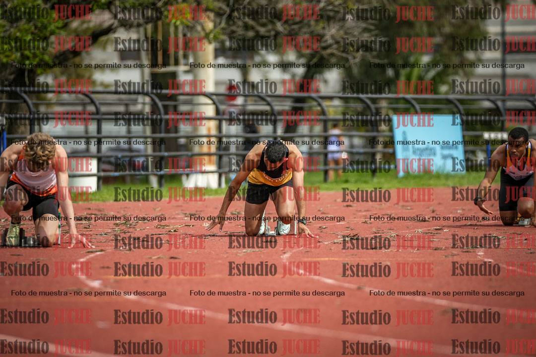 Fotos de los 200 m llanos de varones