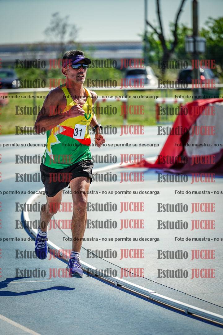 Fotos de los 5000 m de mujeres y varones - serie 2