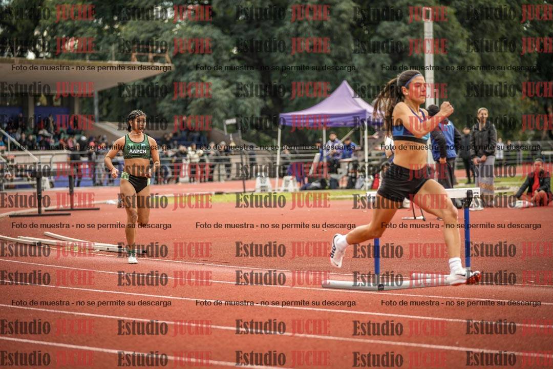 Fotos de los 400 m con vallas de mujeres