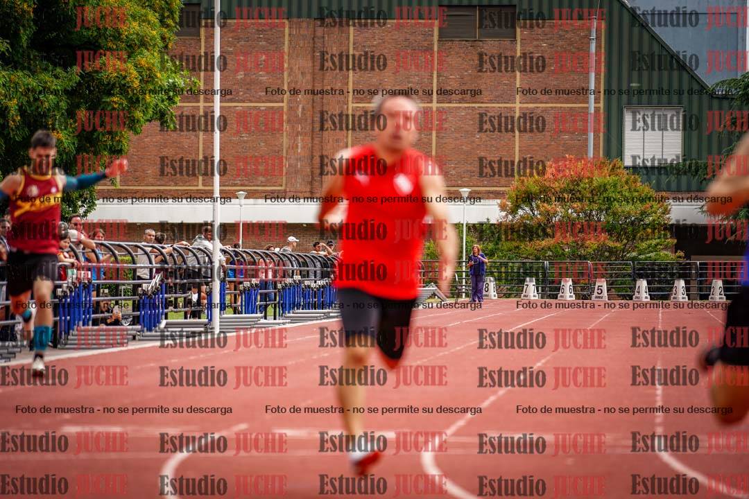 Fotos de los 200 m llanos de varones
