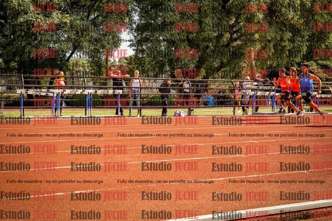 Fotos de los 100 m llanos de varones