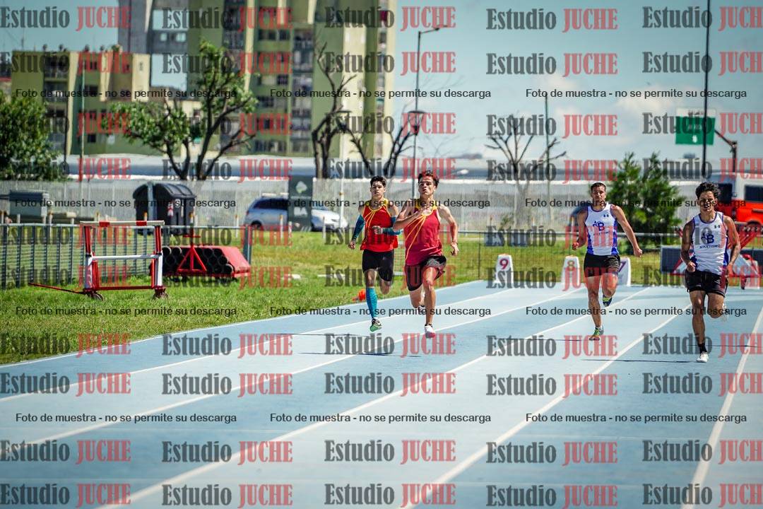 Fotos de los 200 m llanos de varones