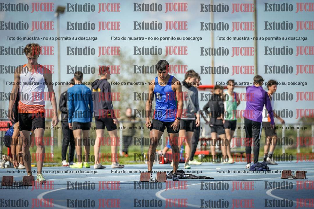 Fotos de los 200 m llanos de varones
