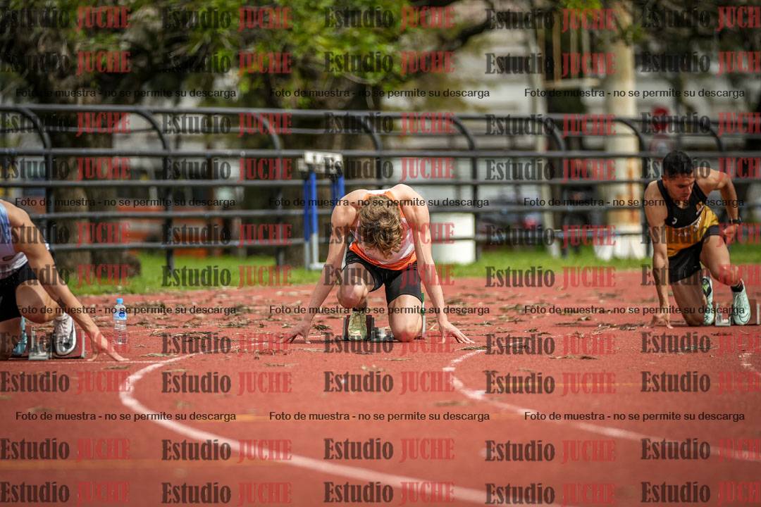 Fotos de los 200 m llanos de varones