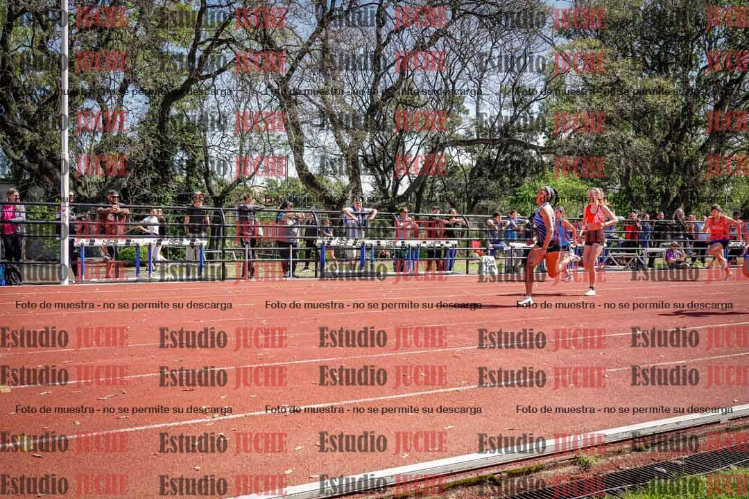 Fotos de los 80 m llanos de mujeres