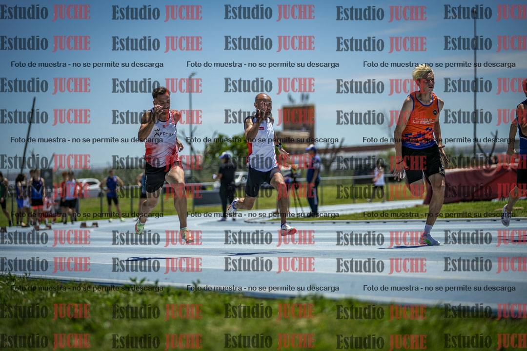 Fotos de los 100 m llanos de varones