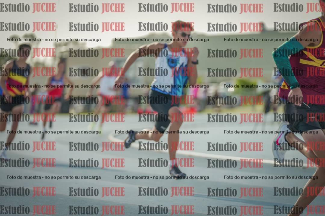 Fotos de los 400 m llanos de varones