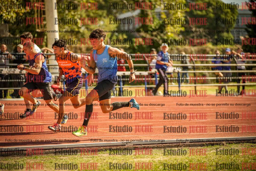 Fotos de los 100 m llanos de varones
