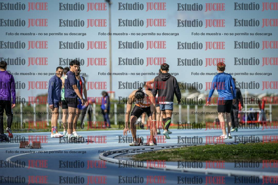 Fotos de los 200 m llanos de varones