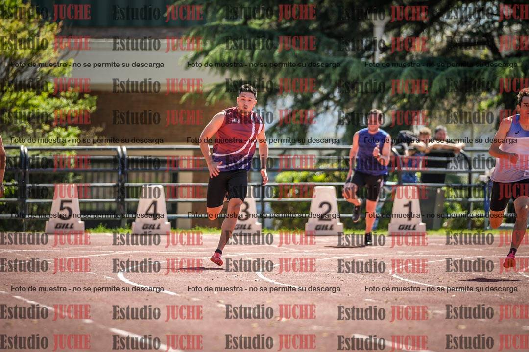Fotos de los 200 m llanos de varones