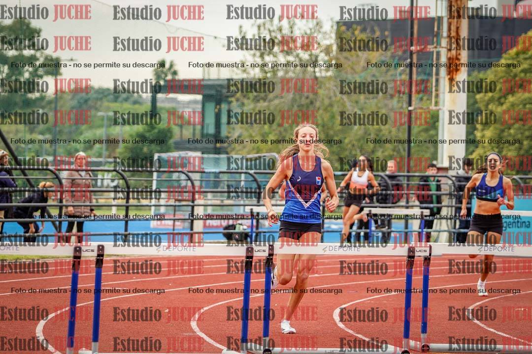 Fotos de los 400 m con vallas de mujeres