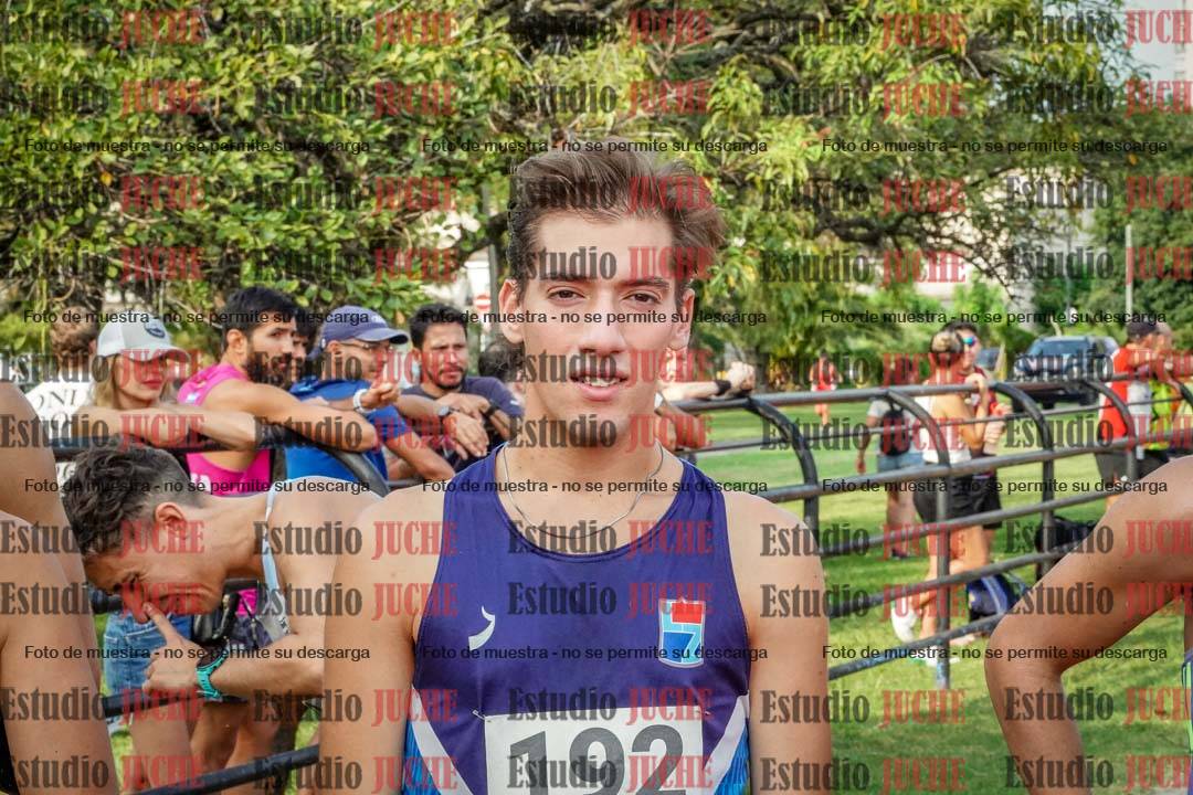 Fotos de los 3000 m llanos de varones