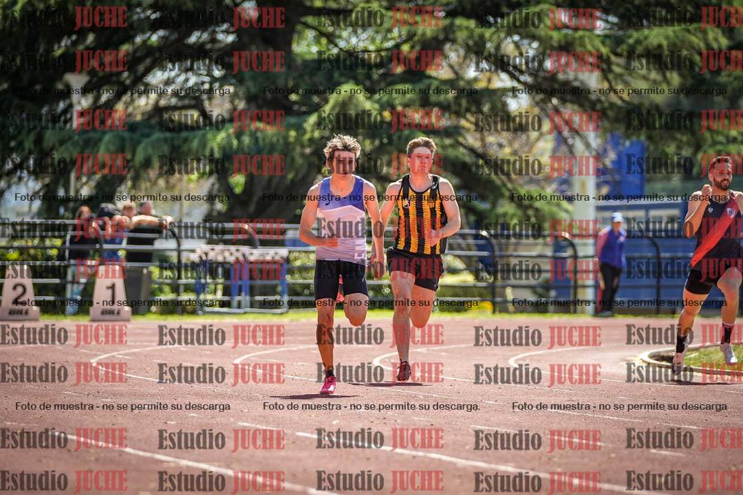 Fotos de los 200 m llanos de varones