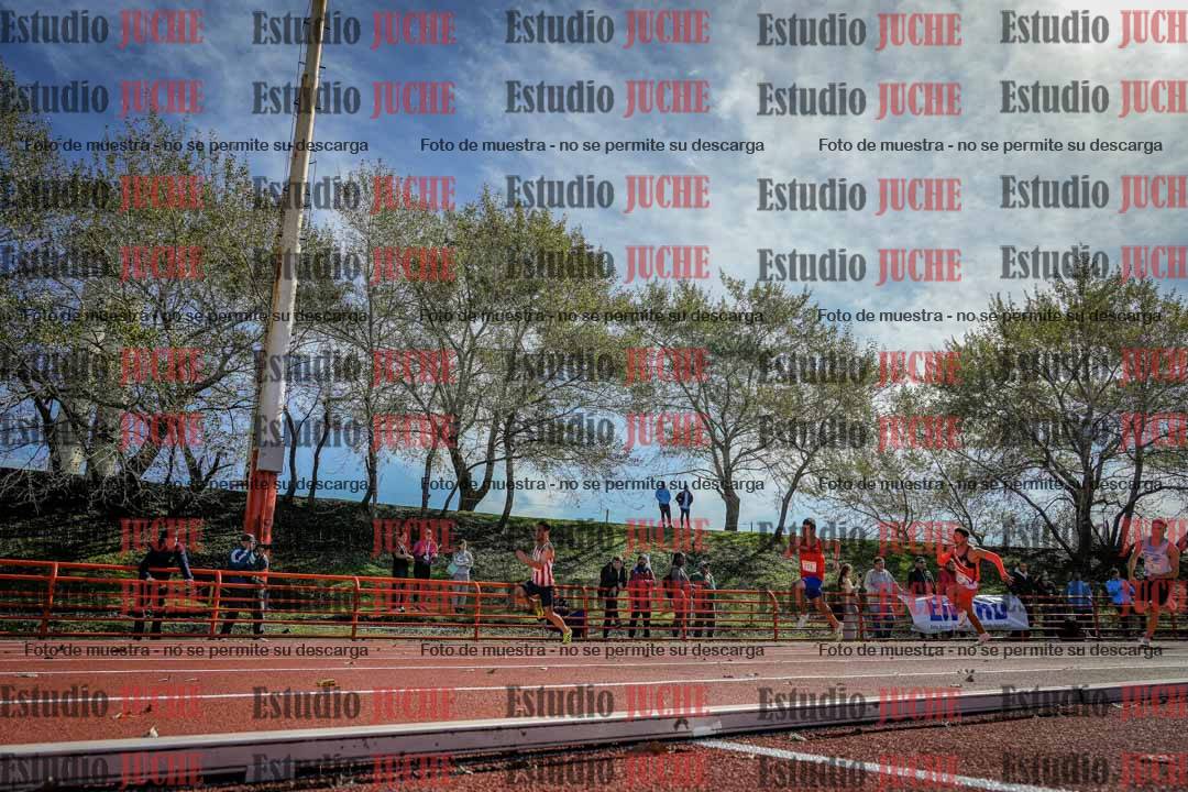 Fotos de los 200 m llanos de varones