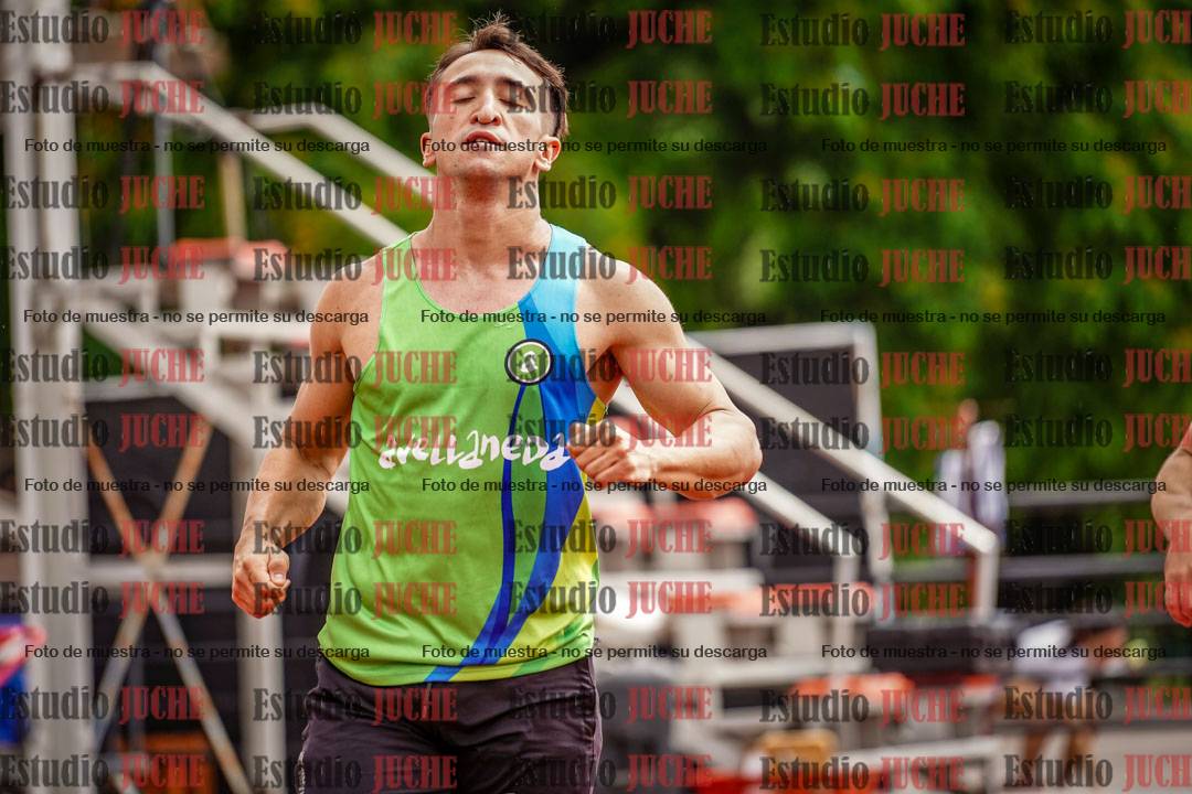 Fotos de los 200 m llanos de varones