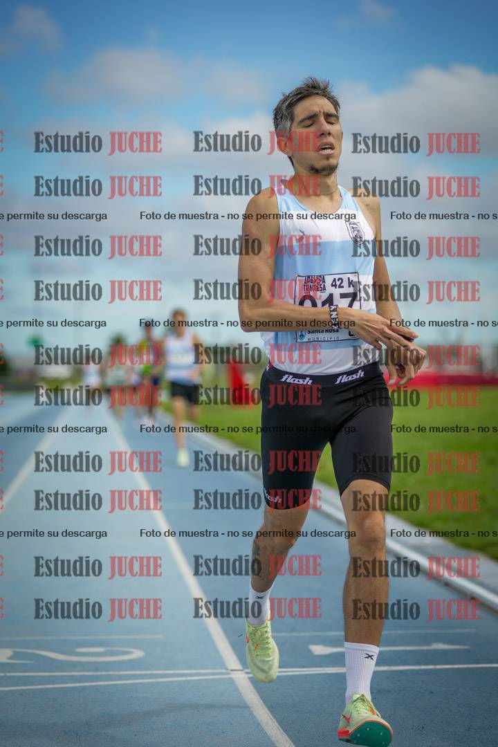 Fotos de los 1000 m llanos de varones