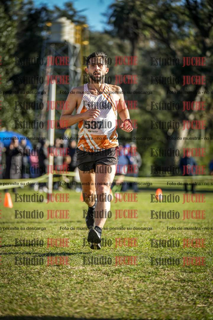 Fotos de la llegada del cross de 4000 m - varones