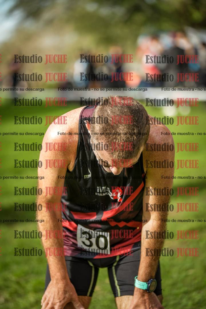Fotos de la llegada del cross de 4000 m - varones