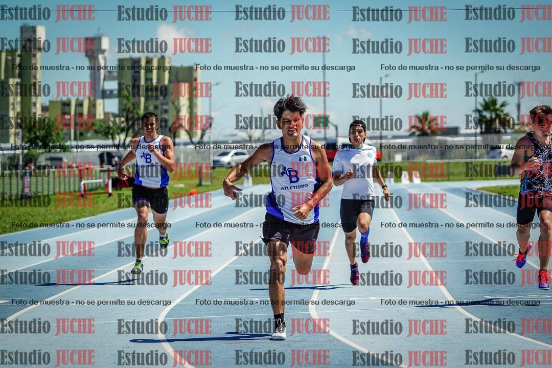 Fotos de los 200 m llanos de varones